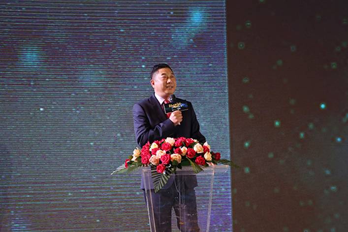 集团董事长_亚琦集团董事长背景