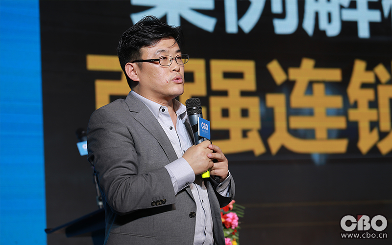 G聯(lián)盟大爆發(fā)，布朗尼客場(chǎng)首秀投籃23中13，爆砍30分3板2助