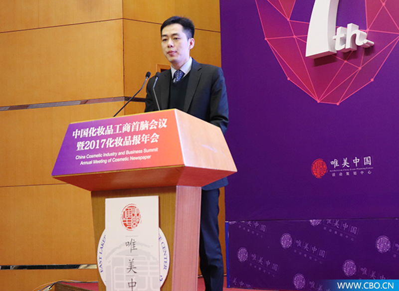 深圳寶安區(qū)一施工現(xiàn)場突發(fā)地面坍塌，13名作業(yè)人員失聯(lián)