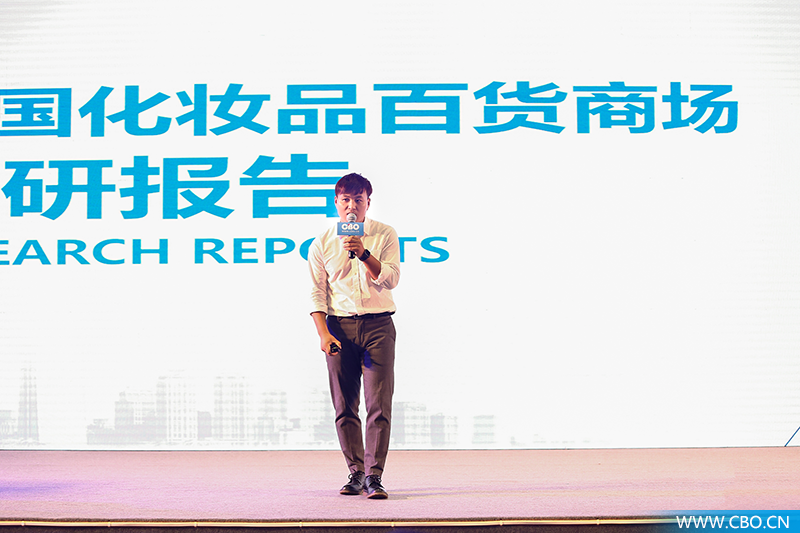 烏度卡：今晚大家打得都很無私 申京做出了正確的判斷