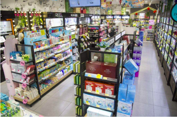 詹姆斯全場三分9中0過去三戰(zhàn)15投0中