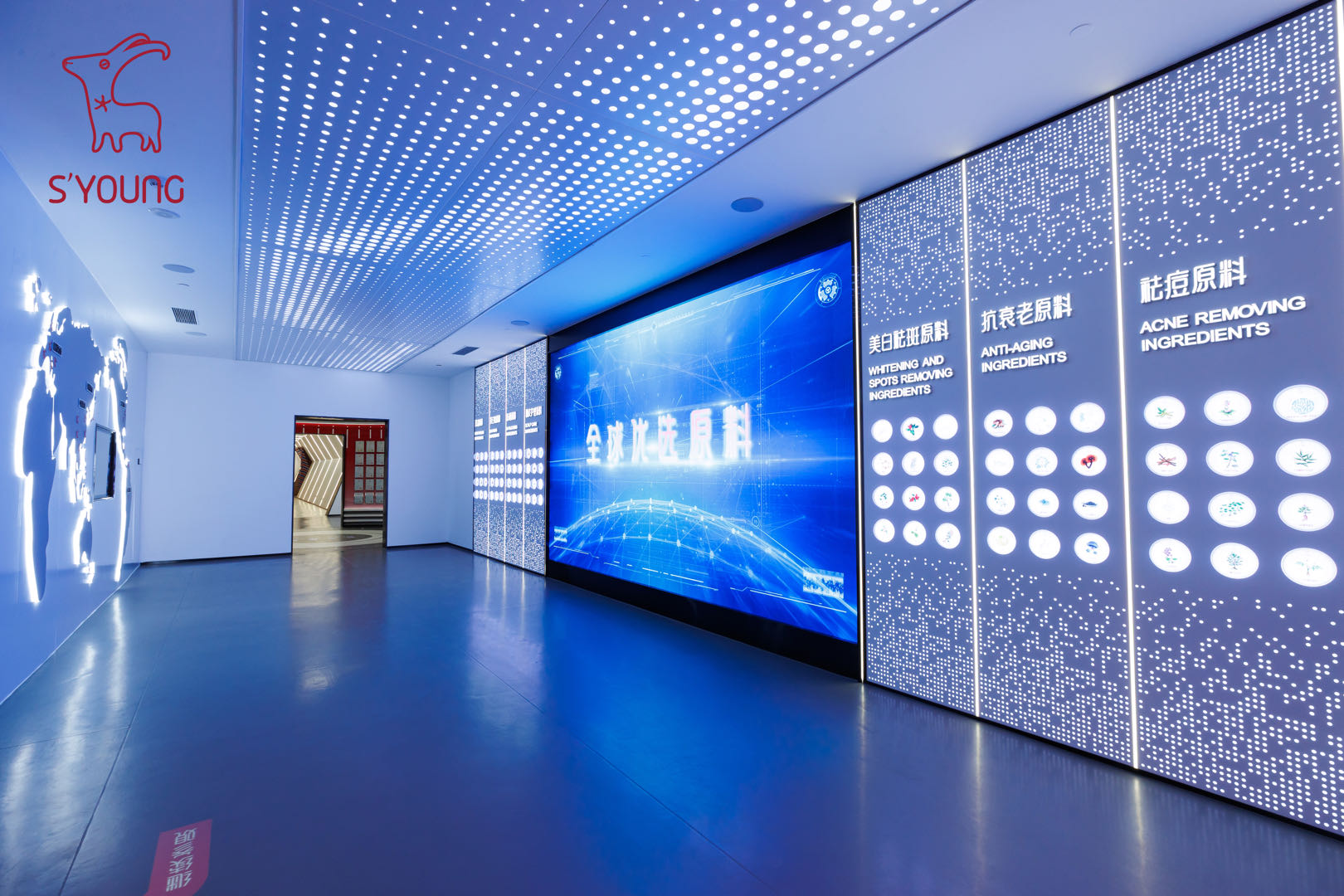 三分命中數(shù)超米勒歷史第五！克萊拿到比賽用球 并將球衣送給米勒